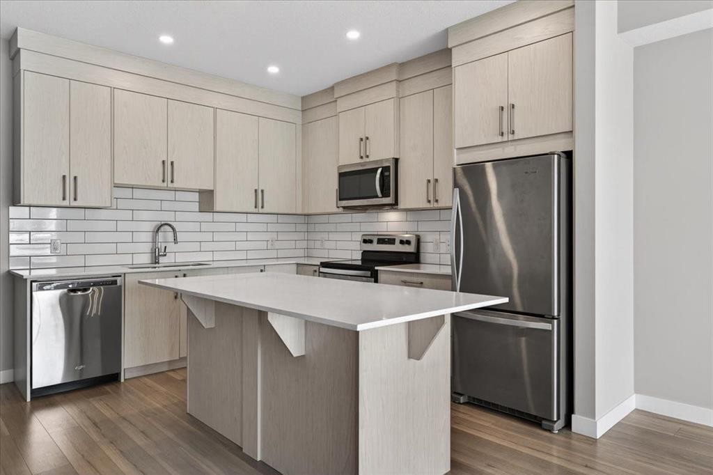 123-123 Redstone Crescent Ne, Calgary, AB - Indoor Photo Showing Kitchen With Upgraded Kitchen