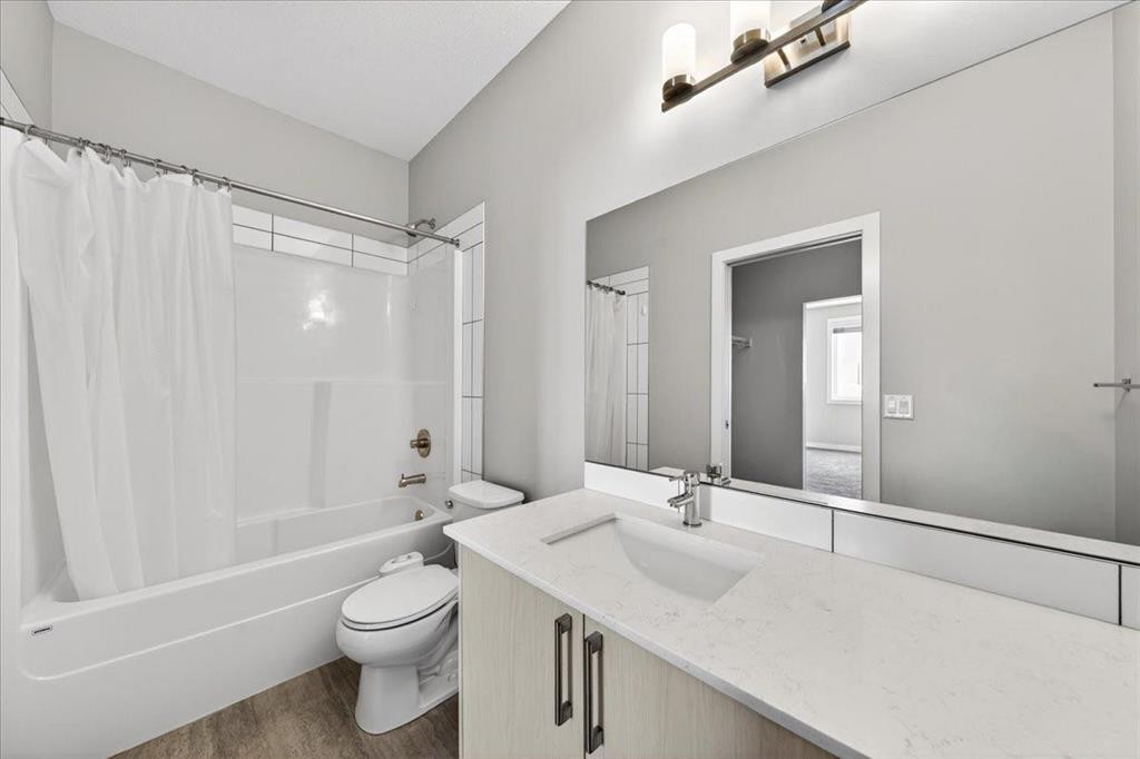 123-123 Redstone Crescent Ne, Calgary, AB - Indoor Photo Showing Bathroom