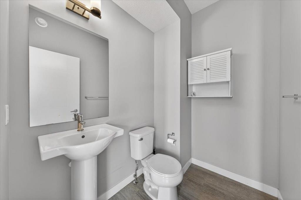 123-123 Redstone Crescent Ne, Calgary, AB - Indoor Photo Showing Bathroom