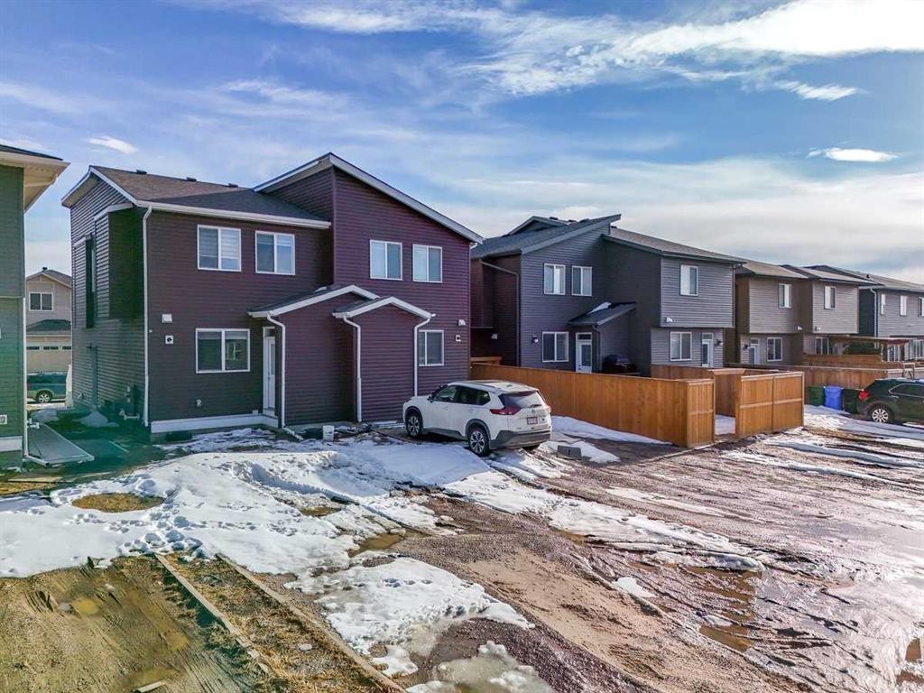 168 Corner Meadows Way Ne, Calgary, AB - Outdoor