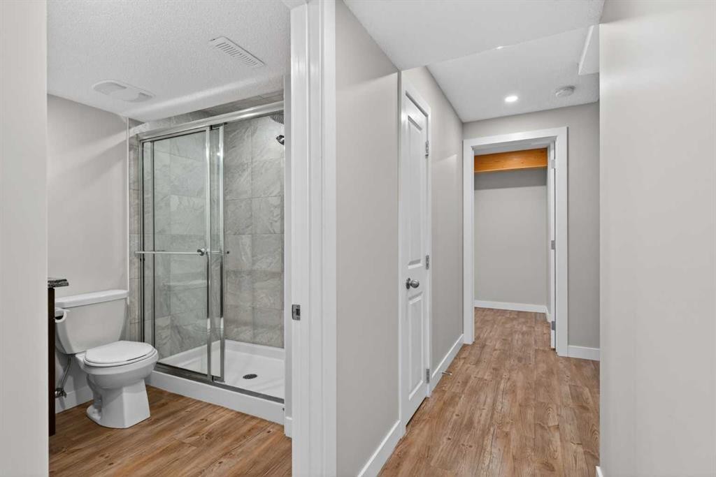 43 Sage Hill Way Nw, Calgary, AB - Indoor Photo Showing Bathroom