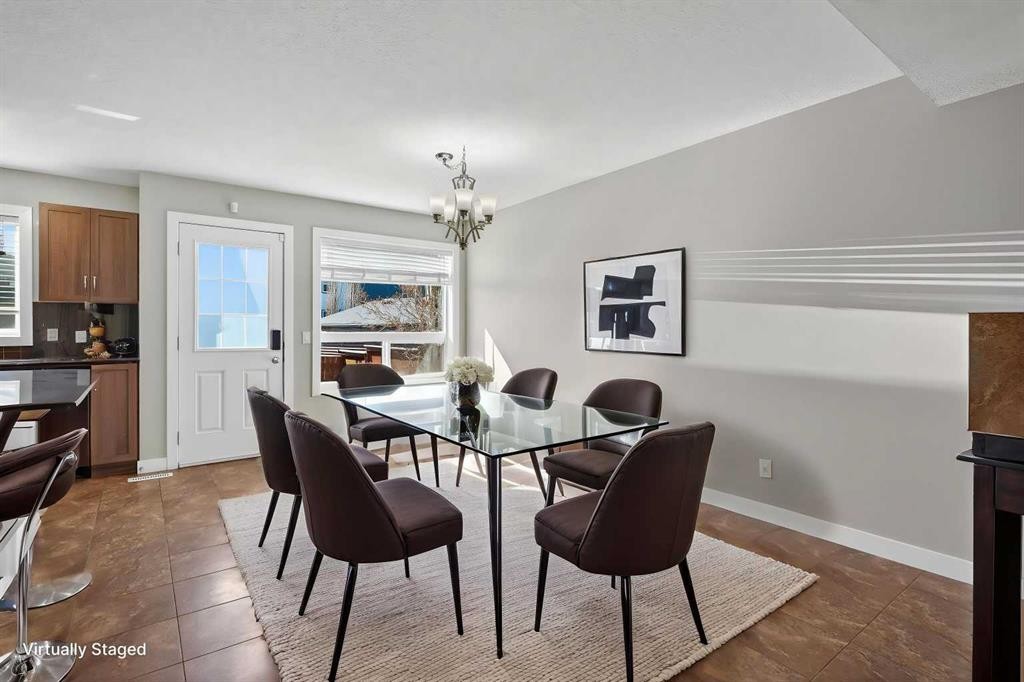 43 Sage Hill Way Nw, Calgary, AB - Indoor Photo Showing Dining Room