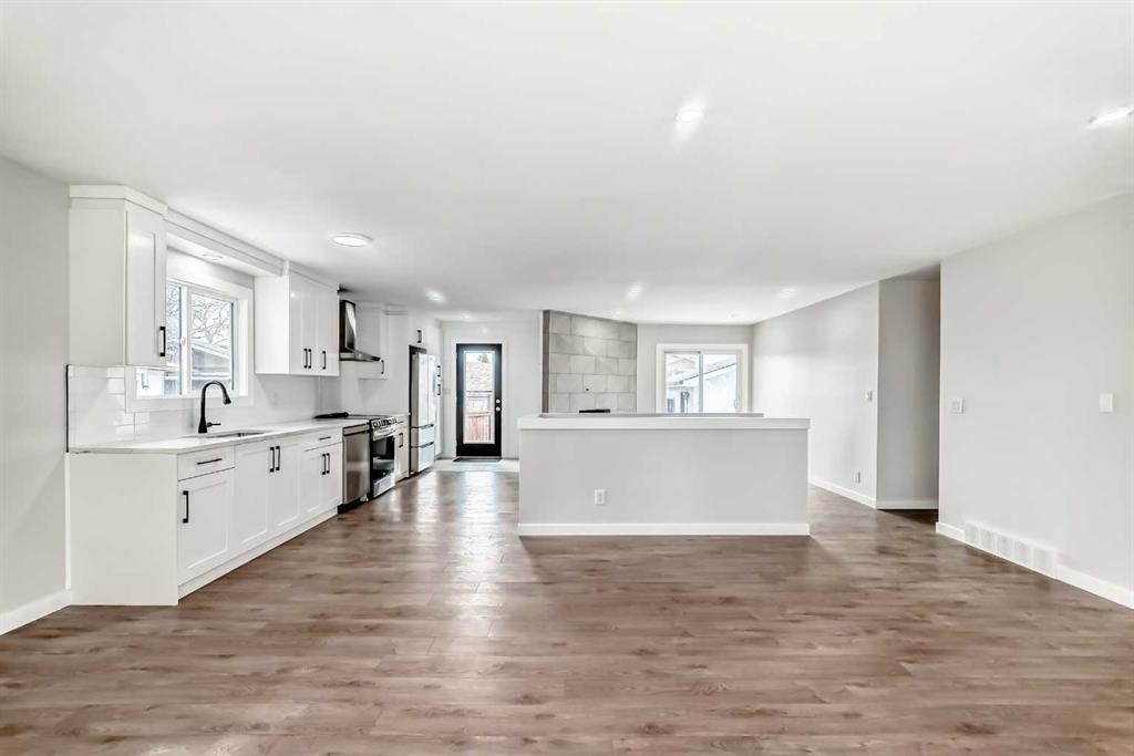 5173 Whitestone Road Ne, Calgary, AB - Indoor