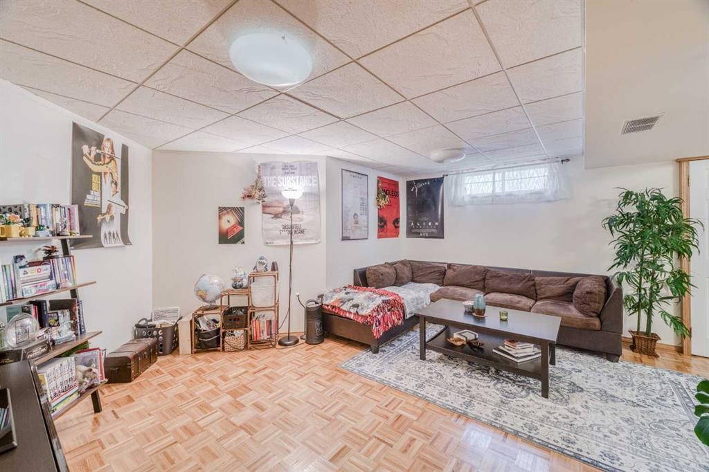239 Arbour Wood Close Nw, Calgary, AB - Indoor