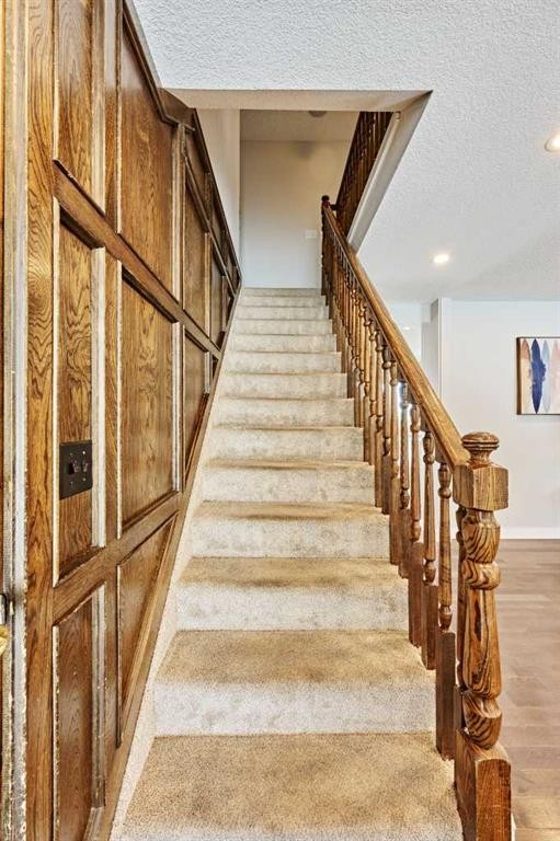 103 Pump Hill Road Sw, Calgary, AB - Indoor Photo Showing Other Room