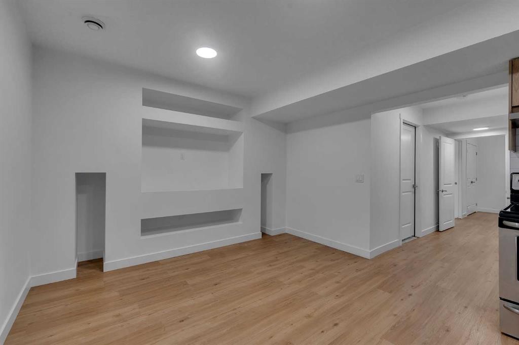 9 Redstone Common Ne, Calgary, AB - Indoor Photo Showing Other Room