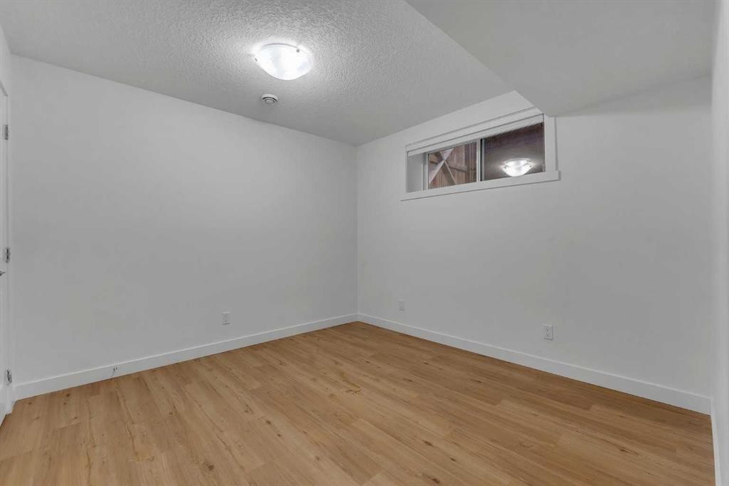 9 Redstone Common Ne, Calgary, AB - Indoor Photo Showing Other Room