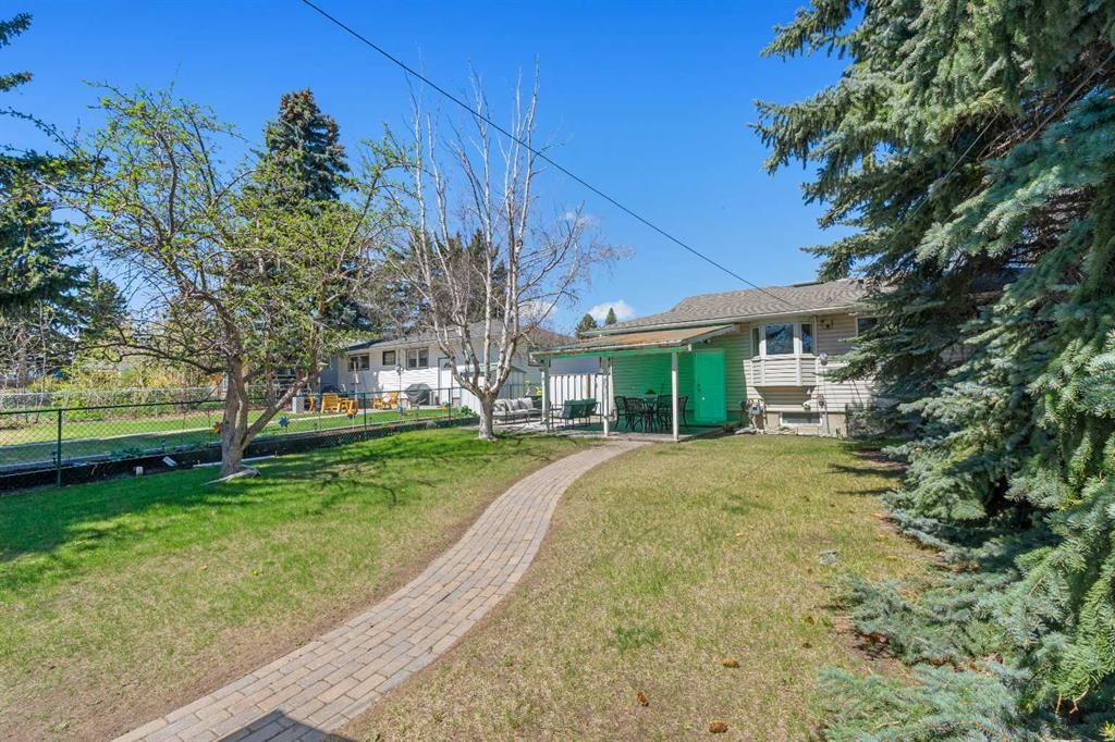 487 Arlington Drive Se, Calgary, AB - Outdoor