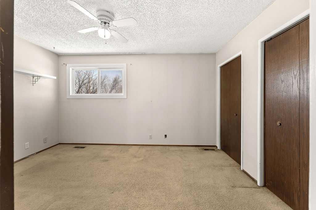 56-5520 1 Avenue Se, Calgary, AB - Indoor Photo Showing Other Room