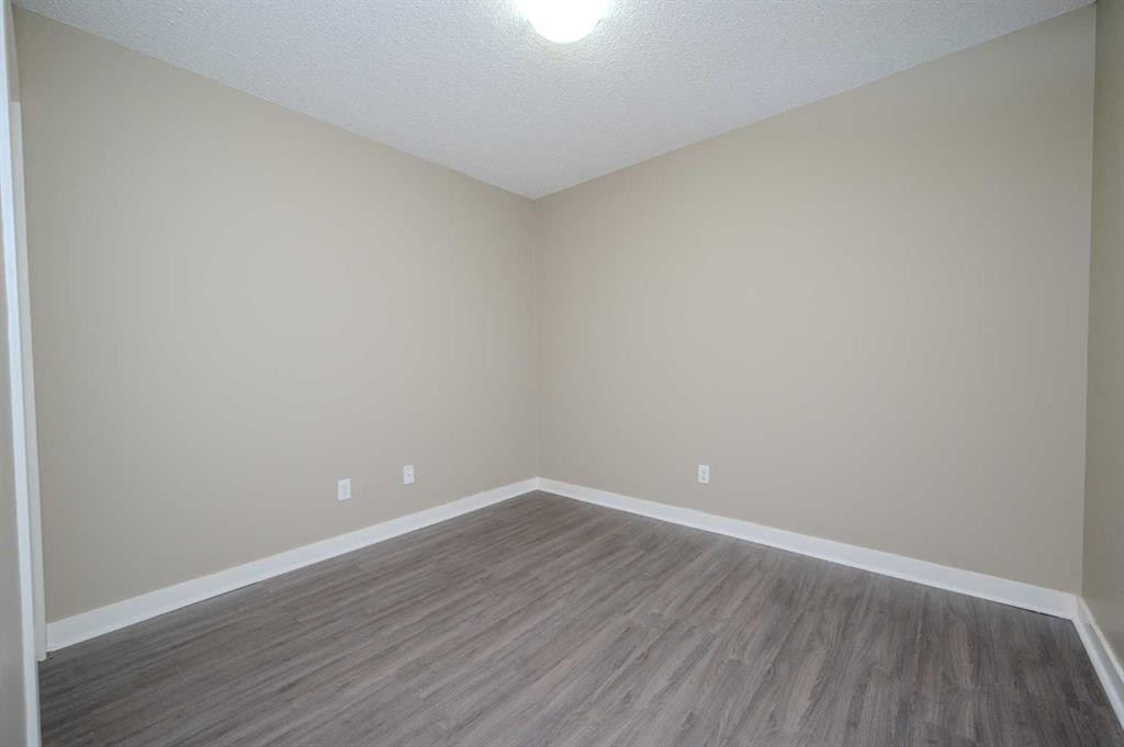 309-355 Taralake Way Ne, Calgary, AB - Indoor Photo Showing Other Room