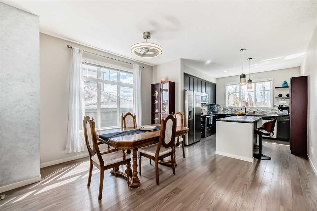 113 Copperpond Row Se, Calgary, AB - Indoor Photo Showing Dining Room