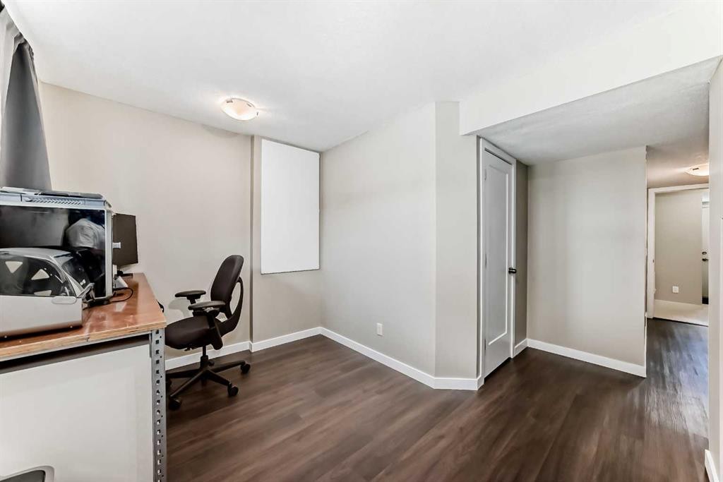 113 Copperpond Row Se, Calgary, AB - Indoor