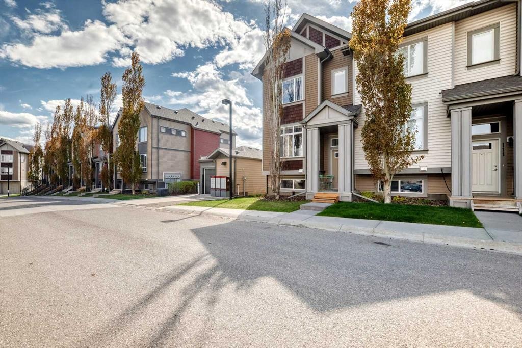 113 Copperpond Row Se, Calgary, AB - Outdoor With Facade