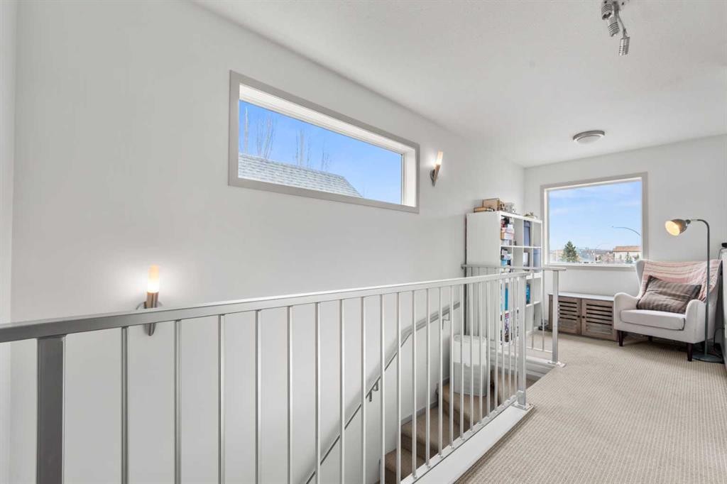 278 Copperstone Circle Se, Calgary, AB - Indoor Photo Showing Other Room