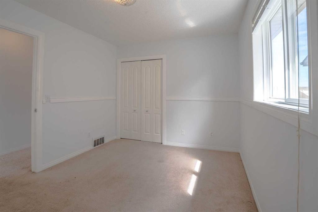 160 Covemeadow Road Ne, Calgary, AB - Indoor Photo Showing Other Room