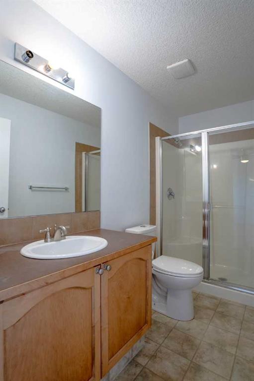 160 Covemeadow Road Ne, Calgary, AB - Indoor Photo Showing Bathroom
