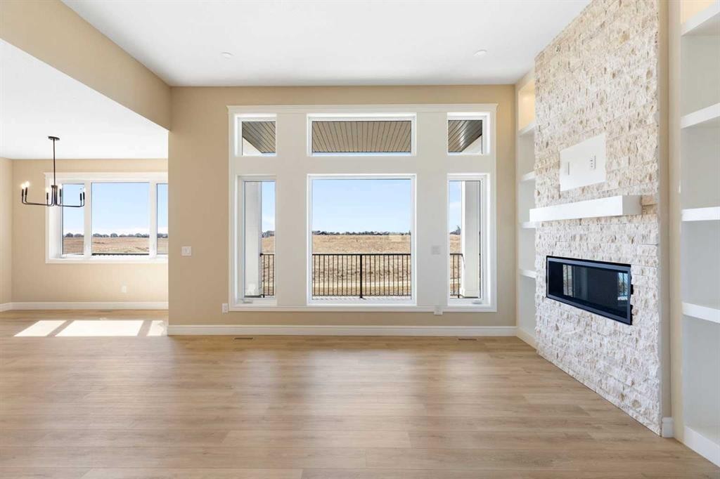 259 Muirfield Crescent, Lyalta, AB - Indoor With Fireplace