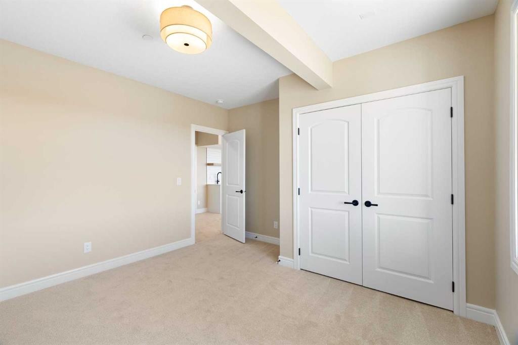 259 Muirfield Crescent, Lyalta, AB - Indoor Photo Showing Other Room