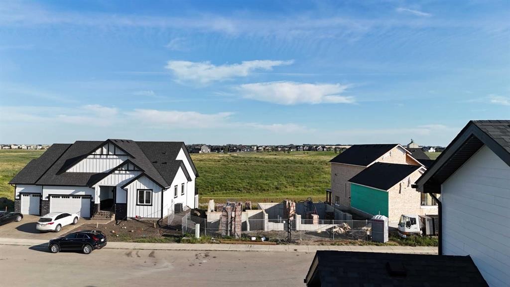 259 Muirfield Crescent, Lyalta, AB - Outdoor