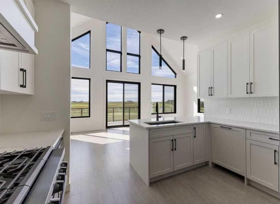 496 Muirfield Crescent, Lyalta, AB - Indoor