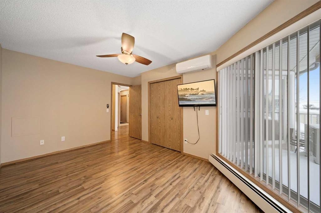 310-11 Somervale View Sw, Calgary, AB - Indoor Photo Showing Other Room