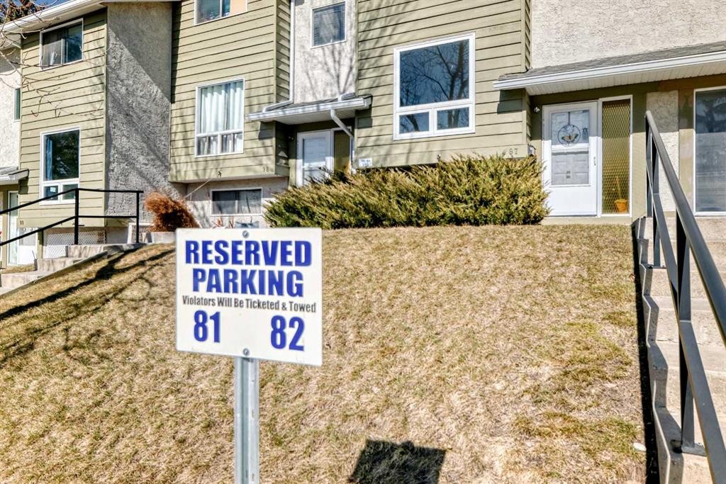 97-6915 Ranchview Drive Nw, Calgary, AB - Outdoor