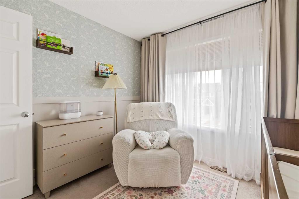 123 Magnolia Square Se, Calgary, AB