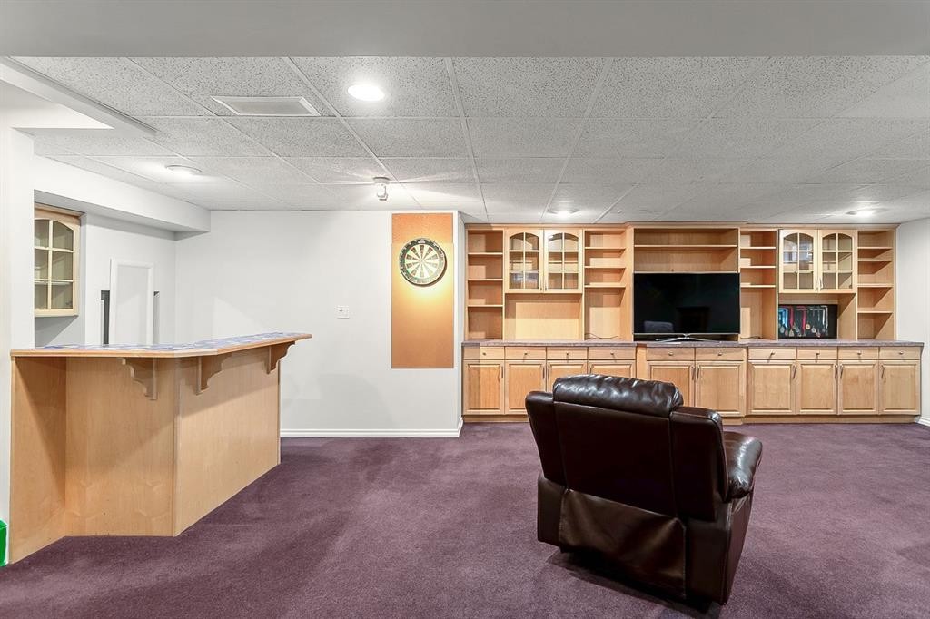 75 Woodacres Crescent Sw, Calgary, AB - Indoor