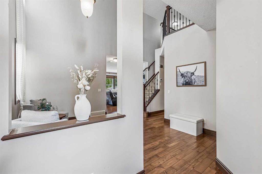 12 Mahogany Heath Se, Calgary, AB - Indoor Photo Showing Other Room