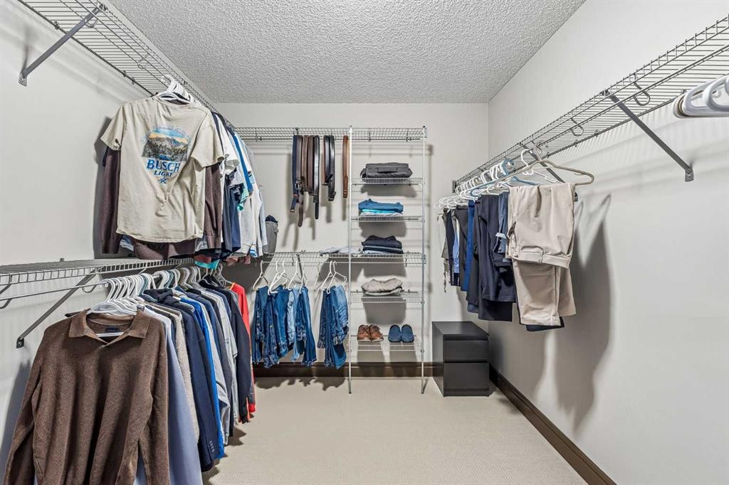 12 Mahogany Heath Se, Calgary, AB - Indoor With Storage