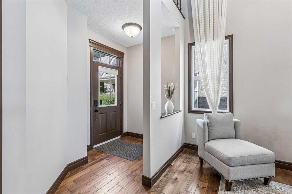 12 Mahogany Heath Se, Calgary, AB - Indoor Photo Showing Other Room