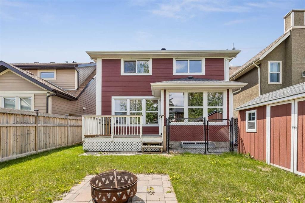 12 Mahogany Heath Se, Calgary, AB - Outdoor With Deck Patio Veranda