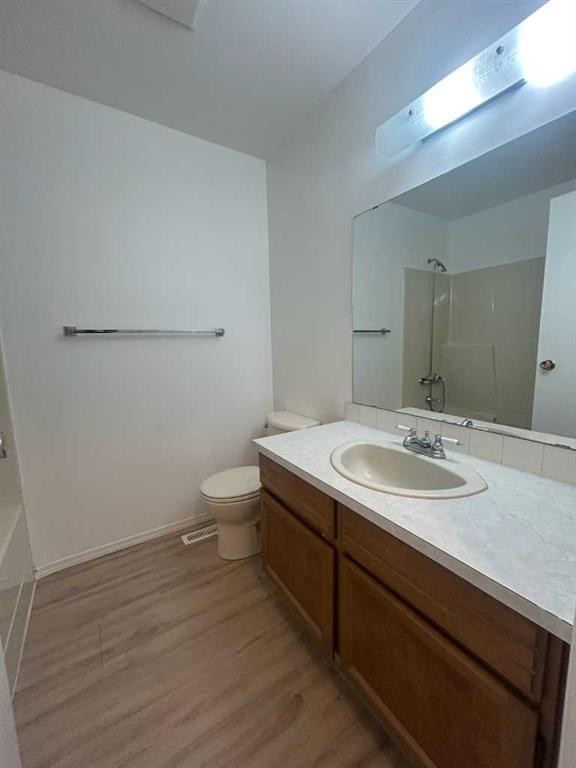 1614 3 Avenue, Wainwright, AB