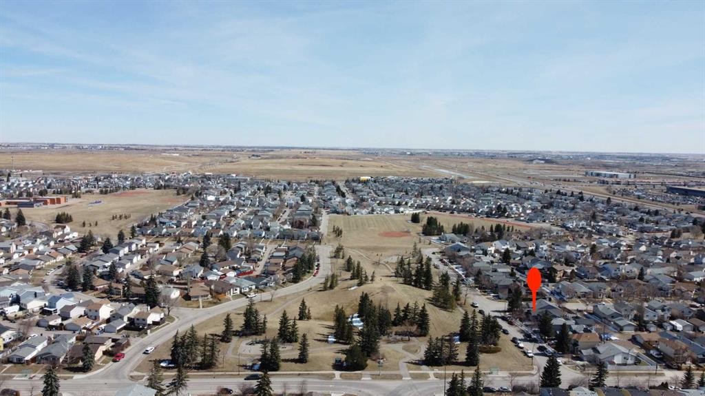 15 Erin Green Way Se, Calgary, AB - Outdoor With View