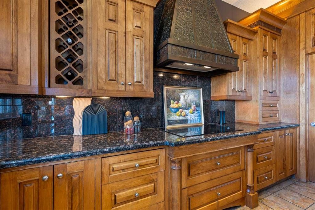 7 Royal Ridge Terrace Nw, Calgary, AB - Indoor Photo Showing Kitchen