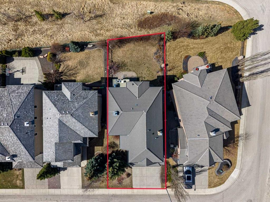 7 Royal Ridge Terrace Nw, Calgary, AB - Outdoor