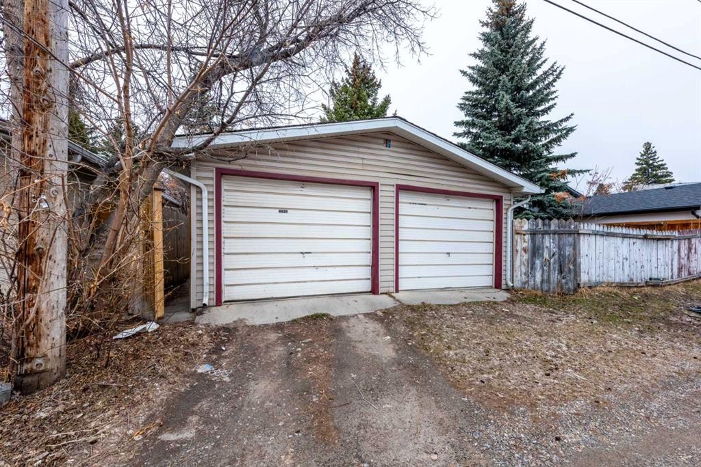 4628 Verona Drive Nw, Calgary, AB - Outdoor