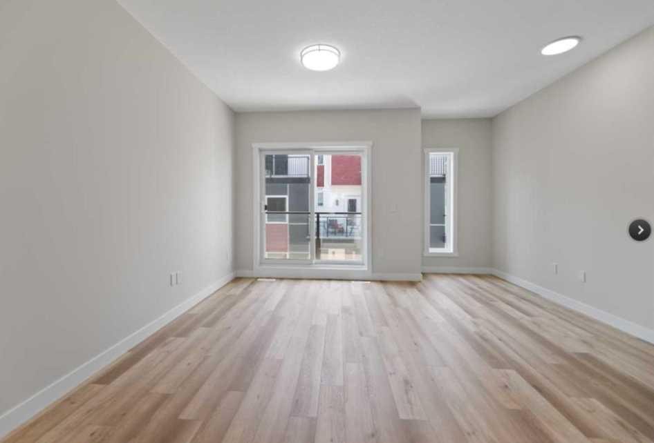 314-52 Red Sky Villas Ne, Calgary, AB - Indoor Photo Showing Other Room