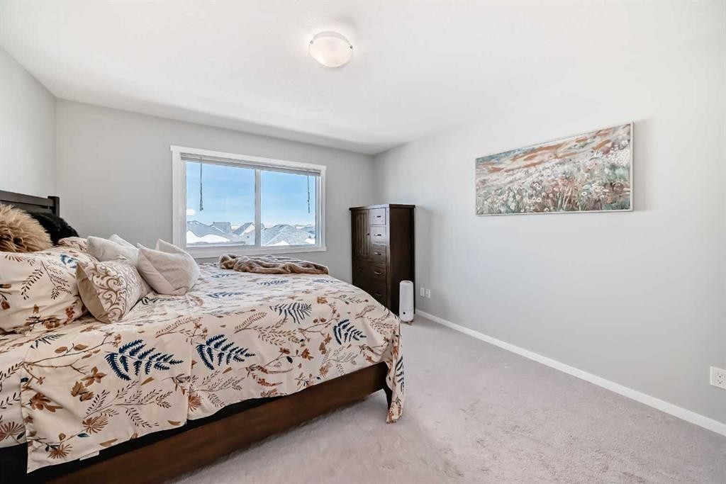 64 Nolancrest Manor Nw, Calgary, AB - Indoor Photo Showing Bedroom