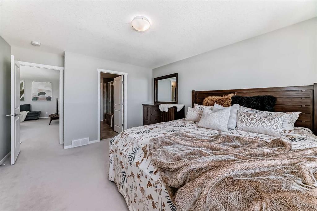 64 Nolancrest Manor Nw, Calgary, AB - Indoor Photo Showing Bedroom