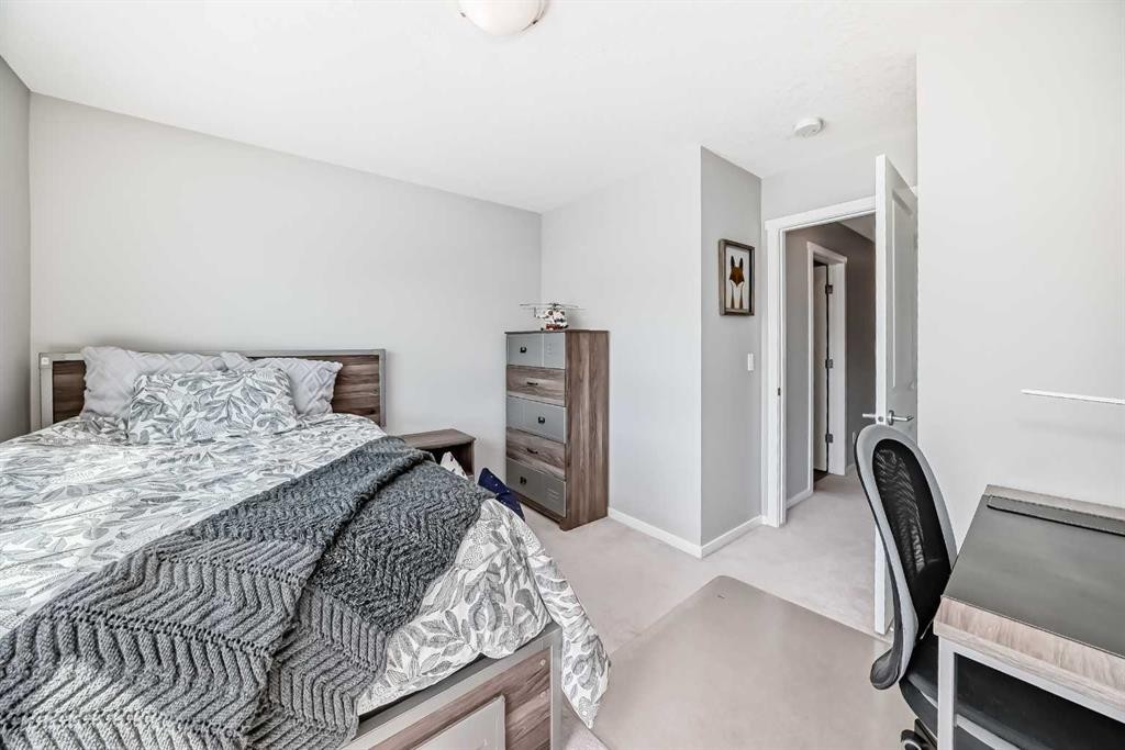 64 Nolancrest Manor Nw, Calgary, AB - Indoor Photo Showing Bedroom