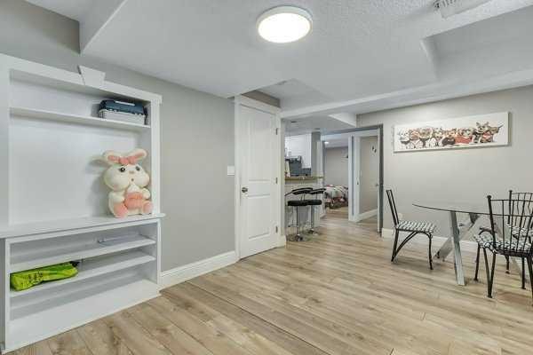 16 Saddletree Close Ne, Calgary, AB - Indoor