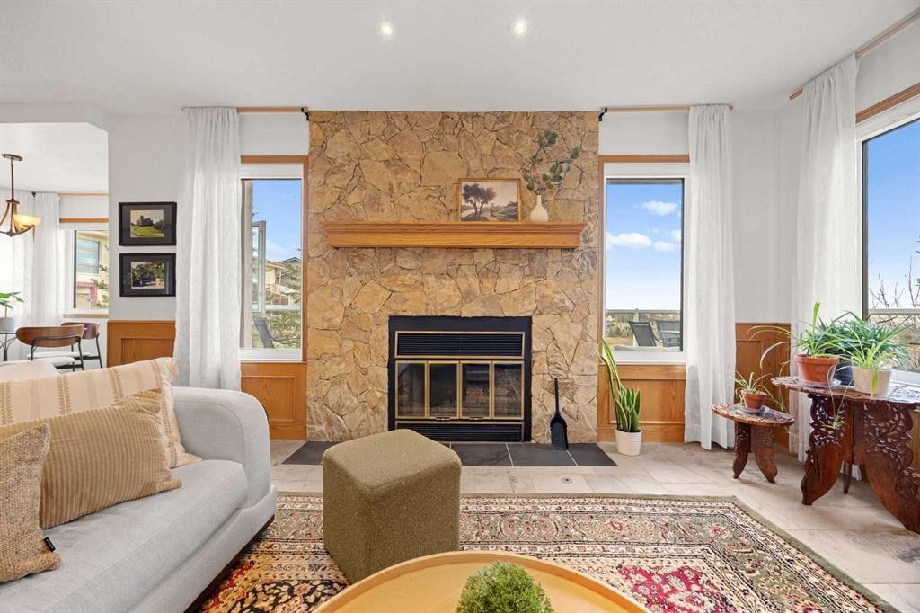 47 Edgeridge Court Nw, Calgary, AB - Indoor Photo Showing Living Room With Fireplace