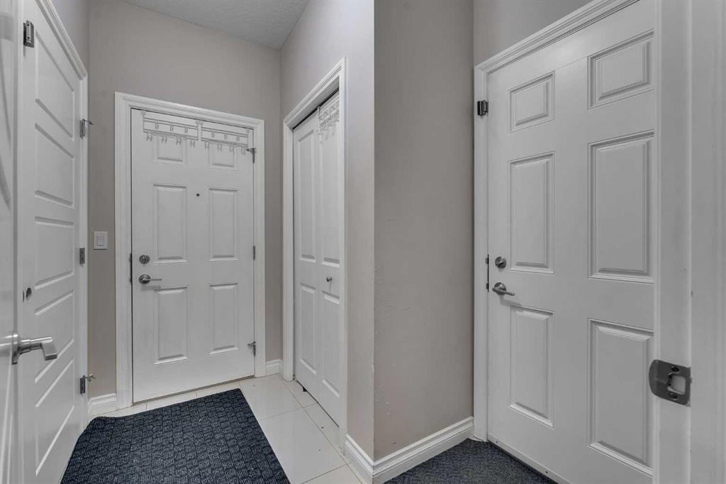 28 Saddlelake Common Ne, Calgary, AB - Indoor Photo Showing Other Room