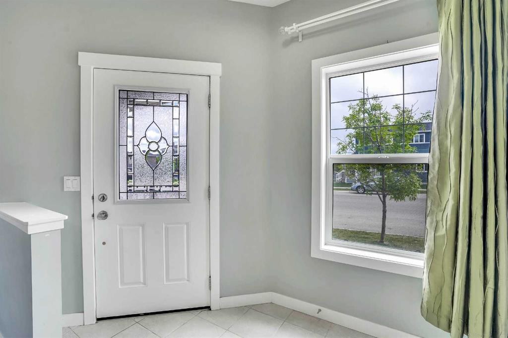 5 Red Embers Row Ne, Calgary, AB - Indoor Photo Showing Other Room
