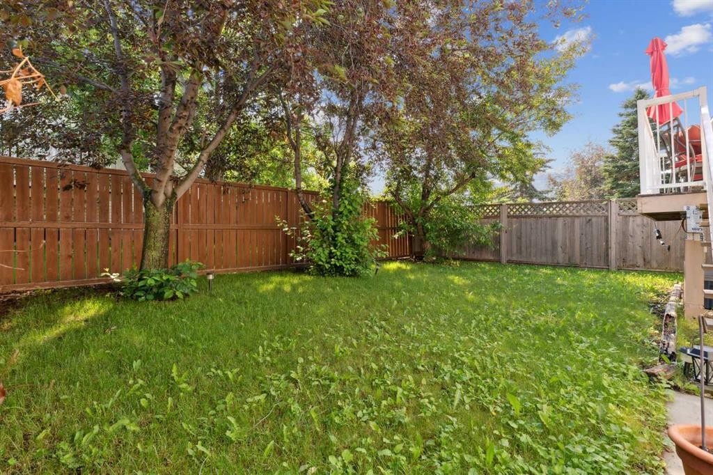 21 Citadel Crest Circle Nw, Calgary, AB - Outdoor