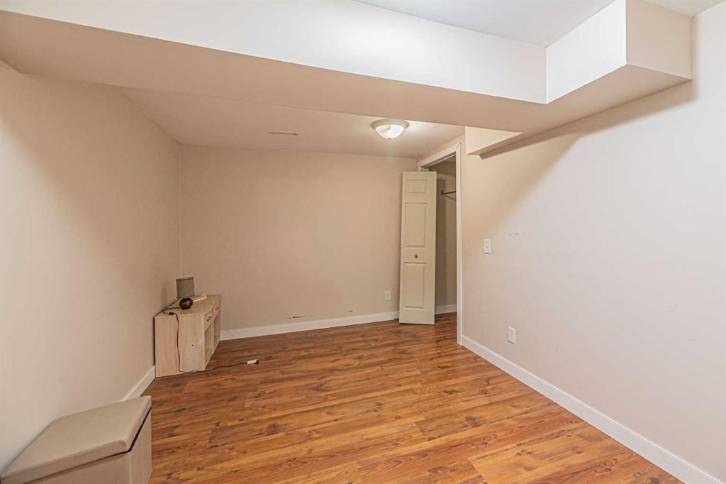 64 Castledale Crescent Ne, Calgary, AB - Indoor Photo Showing Other Room