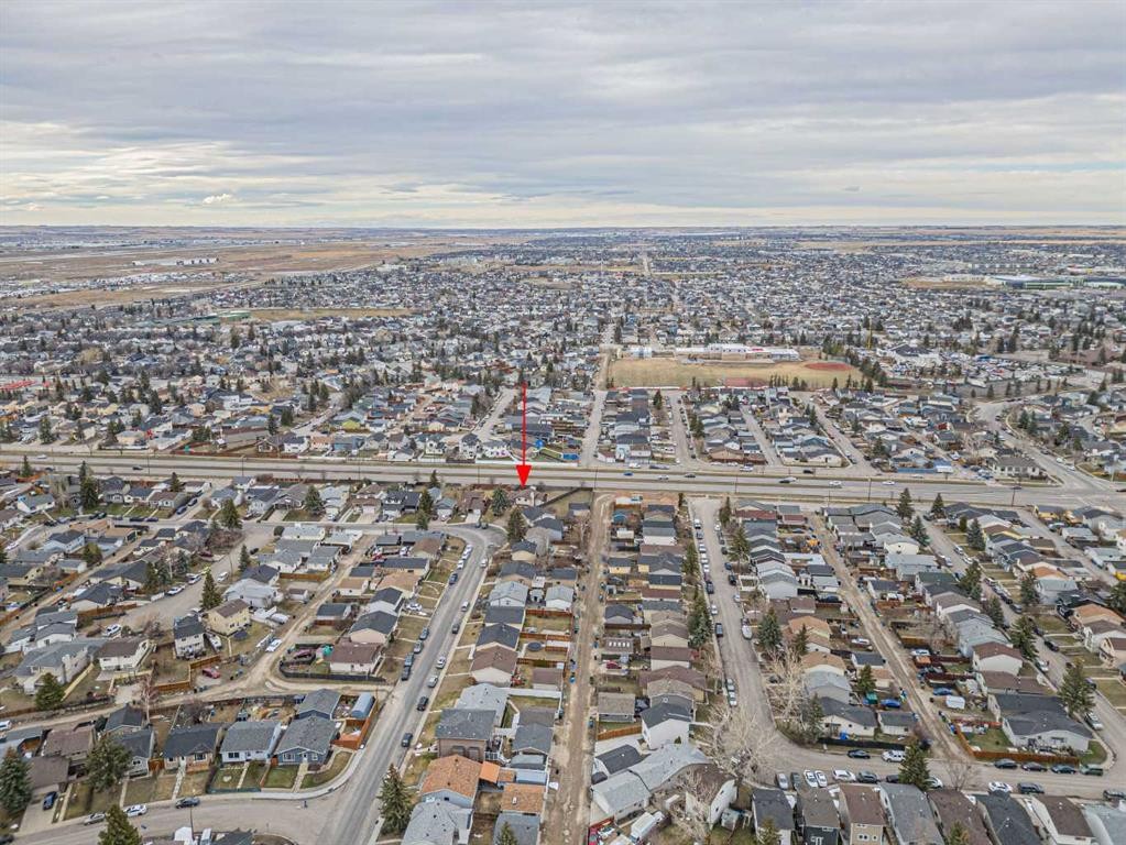 64 Castledale Crescent Ne, Calgary, AB - Outdoor With View