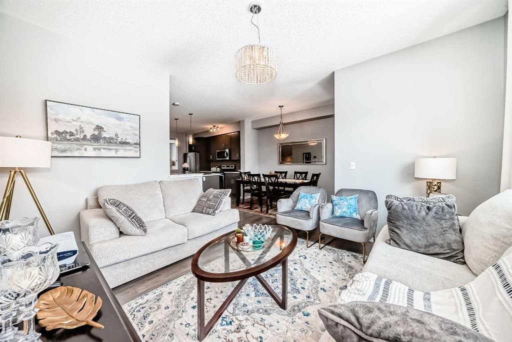 462 Walgrove Way Se, Calgary, AB - Indoor Photo Showing Living Room