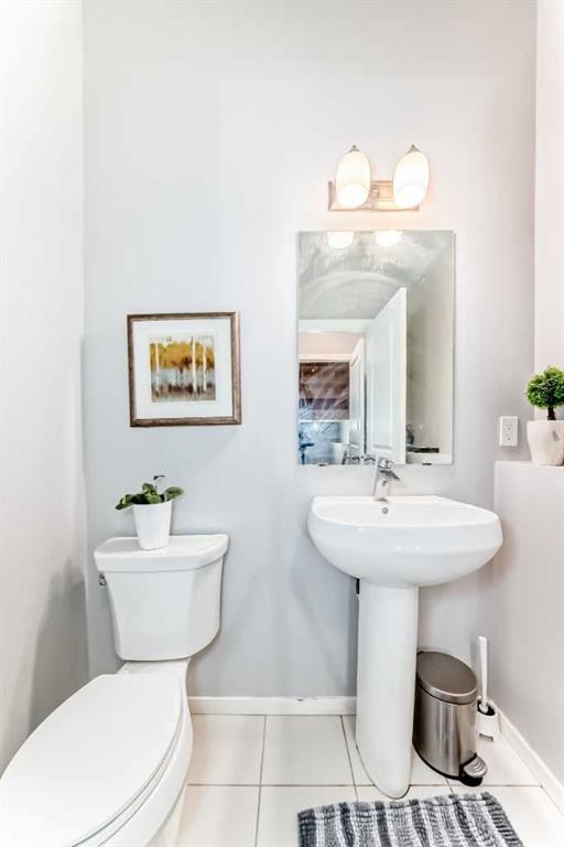 462 Walgrove Way Se, Calgary, AB - Indoor Photo Showing Bathroom